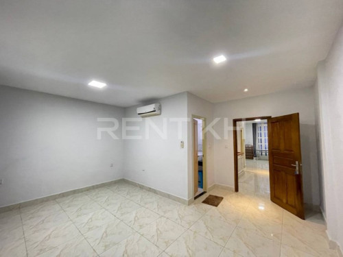 ផ្ទះសម្រាប់ជួលនៅសែនសុខ / LA Villa for Rent at Khan Sen Sok