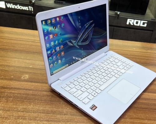 លក់ Laptop