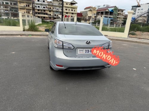 ឡានLexus HS250h 2010 Premium ពណ៌ផ្សែងបារី
