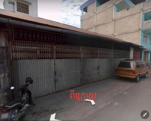 ផ្ទះមានឃ្លាំងក្រោយកណ្ដាលក្រុងបាត់ដំបងជិតផ្សារបឹងឈូក,ផ្សារluckyនឹងសាលារៀនល្បីៗ