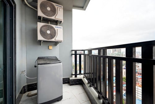 𝐅𝐨𝐫 𝐑𝐞𝐧𝐭: Modern 1BR Available For Rent – Olympic Area