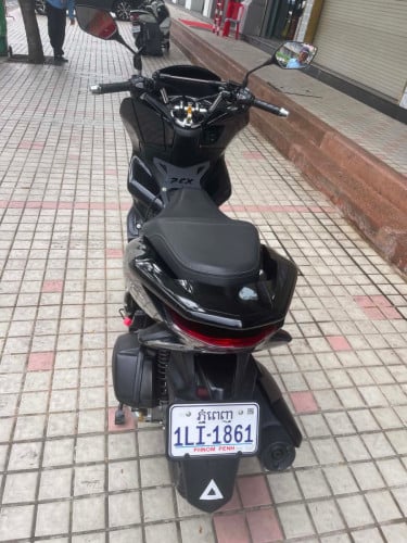 ចង់លក់PCXជប៉ុនចំ
