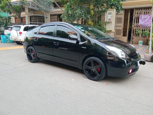 លក់ឡានស្អាត Prius ខ្មៅ ឆ្នាំ08 Full Touringកាមេរា360°