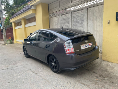 លក់រថយន្តPruis 2009 H/F