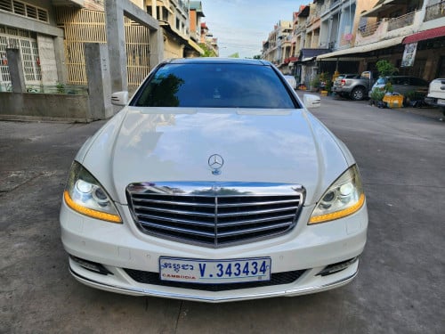 លក់​ S300 ឆ្នាំ012  VIP​ នាក់ប្រើស្រីន១ជុំ ម្ចាស់ដើម​ ទី១