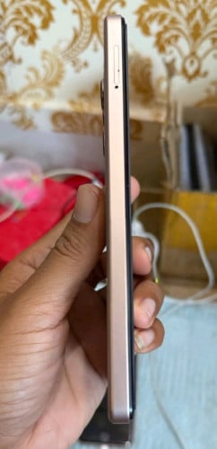 ទូរសព្ទTECNO POVA 7 (8G+8G)+128)