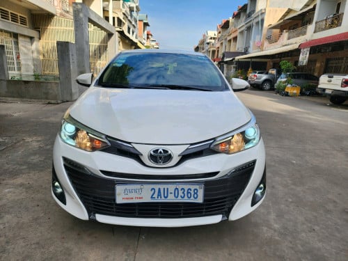 លក់​ TOYOTA​ VIOS ឆ្នាំ019 នាក់ប្រើស្រីន១ជុំ ម្ចាស់ដើម​ ទី១