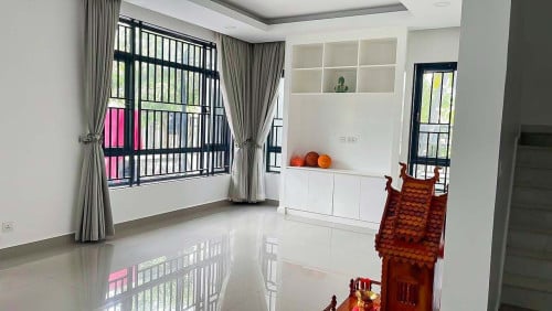 ✅ វីឡាឃ្វីន B កែង សម្រាប់លក់ បុរីជីបម៉ុង 50M  H-15935