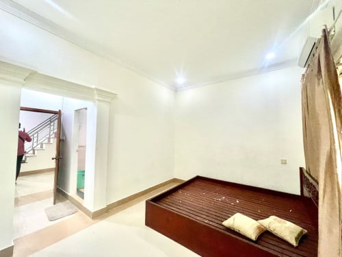 ✅ផ្ទះល្វែង សម្រាប់ជួល នៅក្បែរទួលគោក (Code: R-00187)