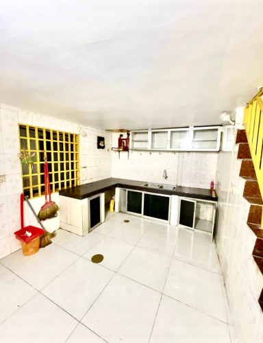 ✅ផ្ទះល្វែង សម្រាប់ជួល ម្តុំសំណង់១២ ទួលគោក (Code: R-00193)
