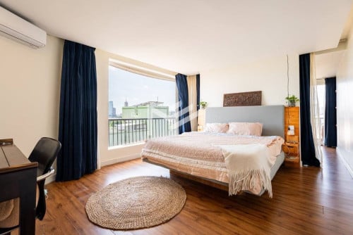 🏙️Penthouse – For Rent in Phnom Penh🍀📍 315 sqm | Panoramic River View | Peaceful