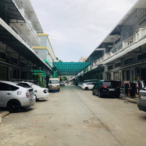 🏡 ផ្ទះសំរាប់ជួល ជិតស្តុបទួលពង្រ