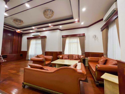 ๐ก แแธแกแถแแแ แแแแแถแแแแฝแ แแ
แแแแแแฝแแแแ (H-15939)