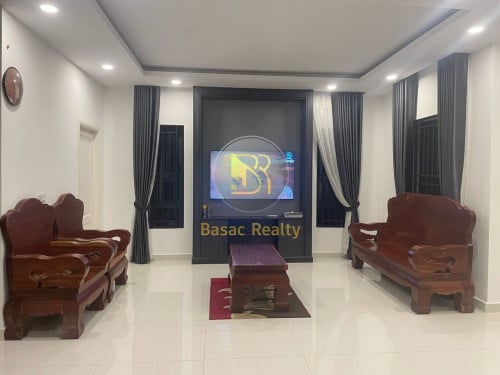 🏡ផ្ទះវីឡាឃ្វីនIIសម្រាប់លក់ នៅក្នុងបុរីជីបម៉ុង ហ្គ្រេនភ្នំពេញសុីធី
