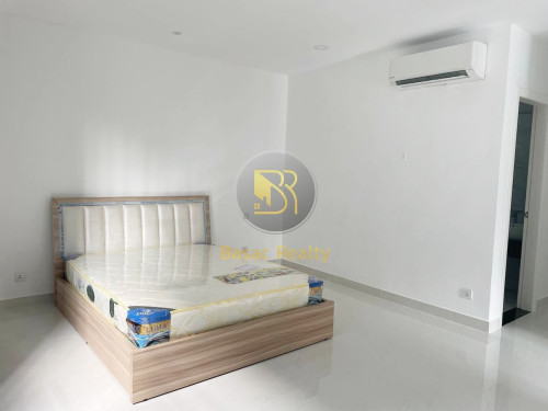🏡ផ្ទះវីឡាឃ្វីនIIសម្រាប់លក់ នៅក្នុងបុរីជីបម៉ុង ហ្គ្រេនភ្នំពេញសុីធី
