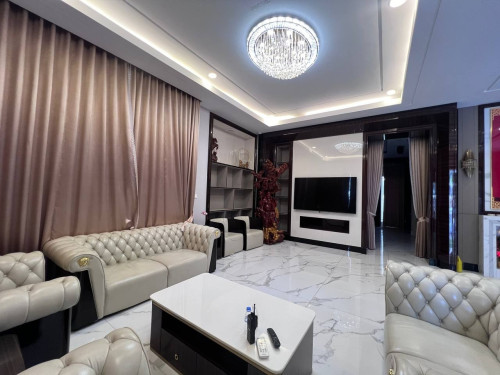🏡✨ 𝐐𝐔𝐄𝐄𝐍 𝐕𝐈𝐋𝐋𝐀 𝐅𝐎𝐑 𝐑𝐄𝐍𝐓 / 𝐅𝐎𝐑 𝐒𝐀𝐋𝐄 ✨🏡