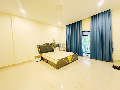 🏡Shophouse for Rent