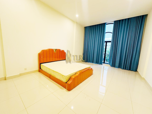🏡Shophouse for Rent