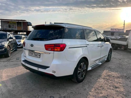 🫰💯Kia Carnival 2020 ទ្វារអូតូ 2សន្លឹក