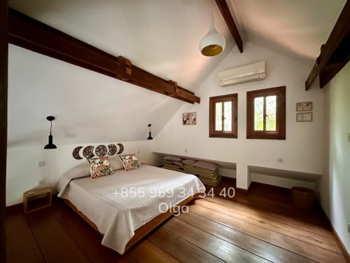 🔑  Siem Reap,  Wooden House with shared Swimming Pool for Rent (#17109)