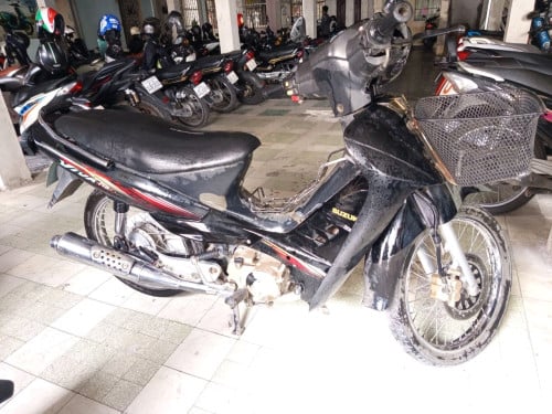 លក់ម៉ូតូVIVA 350$