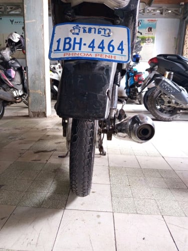 លក់ម៉ូតូVIVA 350$