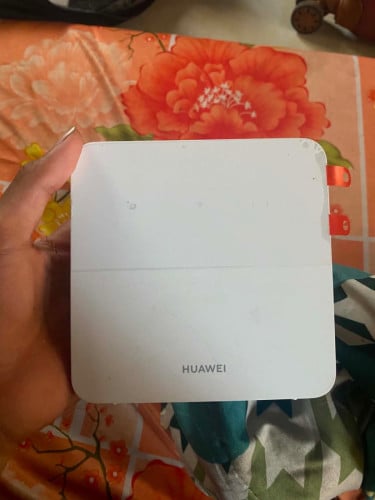 ដុំWiFi ដាក់សុីម និងអត់ដាក់សុីម