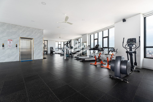 1 Bedroom Condo For Rent