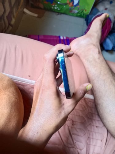 13 pro max ចង់ដូរvivo 100s