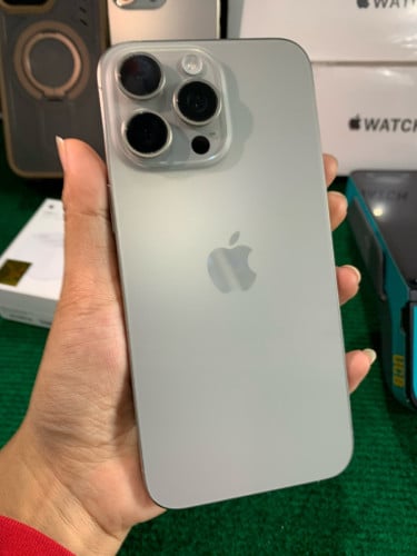 15 pro max