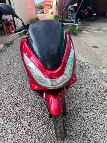 1590$PCX125CC JAPAN 2016