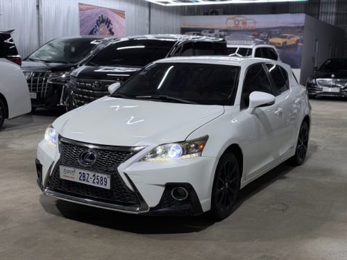 2012 Lexus CT200h Full Option ម្ចាស់ដើម