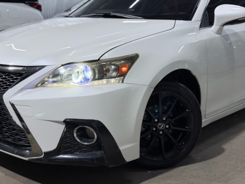 2012 Lexus CT200h Full Option ម្ចាស់ដើម