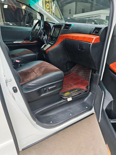 2014 Alphard 3auto door