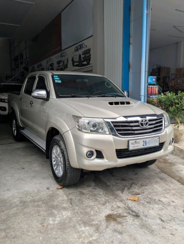 2014 Toyota Hilux Vigo ឆ្វេងសុីនប៉ុង២ ថ្នាំសុីនមួយជុំ