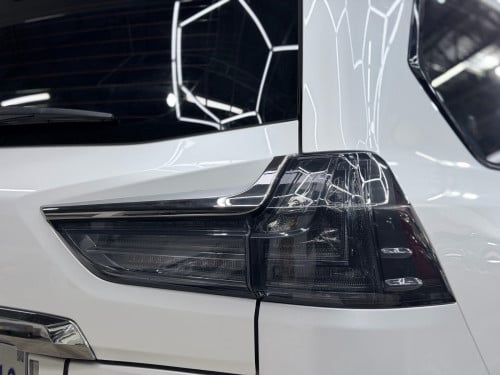 2018 Lexus 570 up Kuru ឡានស្អាត គីឡូ តិច