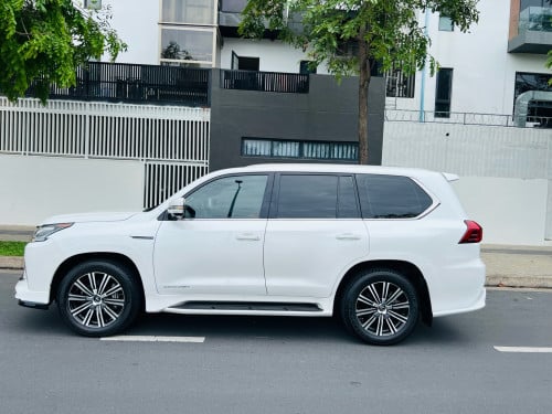 2018 Lexus LX450D V8 Full option