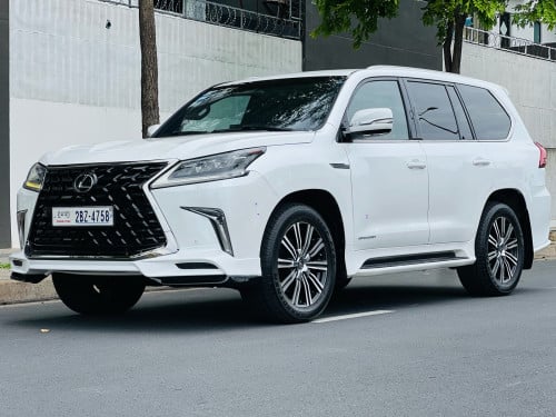 2018 Lexus LX450D V8 Full option