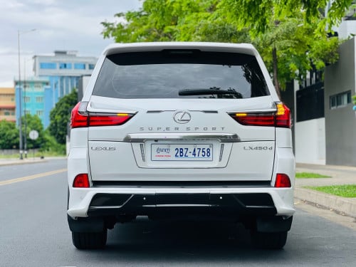 2018 Lexus LX450D V8 Full option