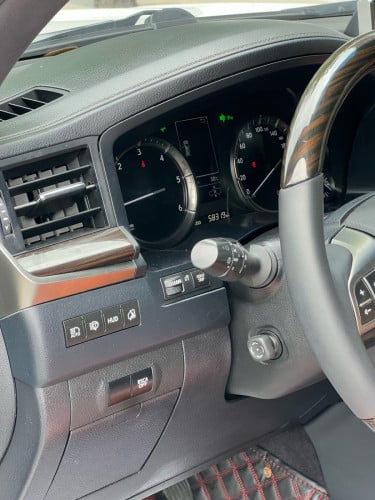 2018 Lexus LX450D V8 Full option