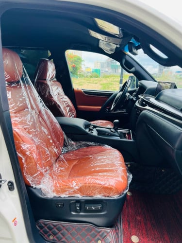 2018 Lexus LX450D V8 Full option