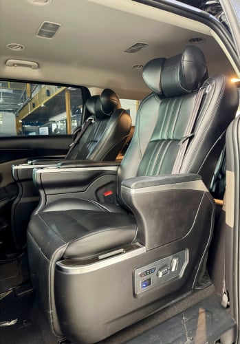 2025 KIA Canival សាំង11កៅអី លេងកៅអី VIP ហើយស្អាតណាស់