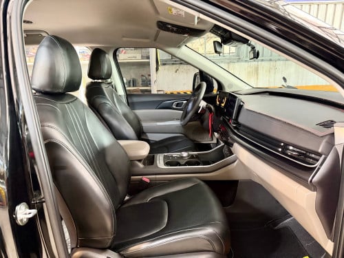 2025 KIA Canival សាំង11កៅអី លេងកៅអី VIP ហើយស្អាតណាស់