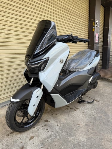 2025 YAMAHA NMAX 125 FROM JAPAN FOR SALE