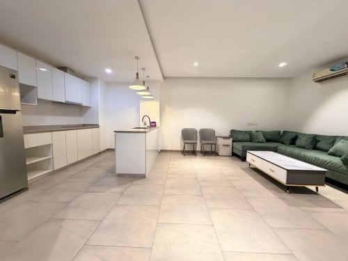 2Bedroom Condo for Rent | St 60m