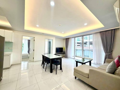 2BR 2BT for rent in BKK1 $1,300