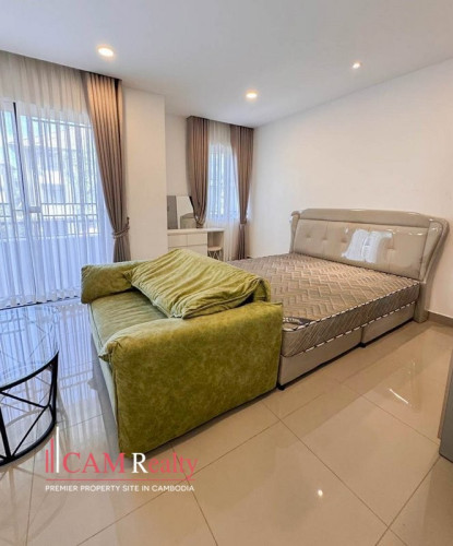 4 Bedrooms Twin Villa For Rent in Chip Mong Land Landmark 60M