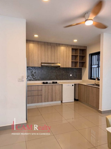 4 Bedrooms Twin Villa For Rent in Chip Mong Land Landmark 60M