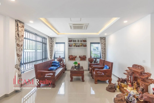 6 Bedrooms Queen A Villa For Rent In Chip Mong Land, Landmark 60M