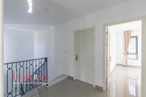 6 Bedrooms Queen A Villa For Rent In Chip Mong Land, Landmark 60M